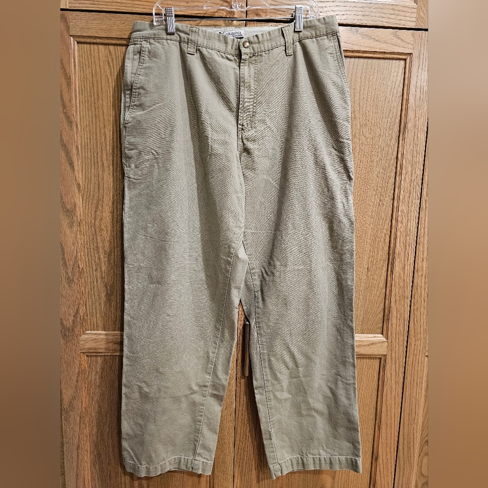 Men's 36 Columbia ROC Hiking Pants tan khaki